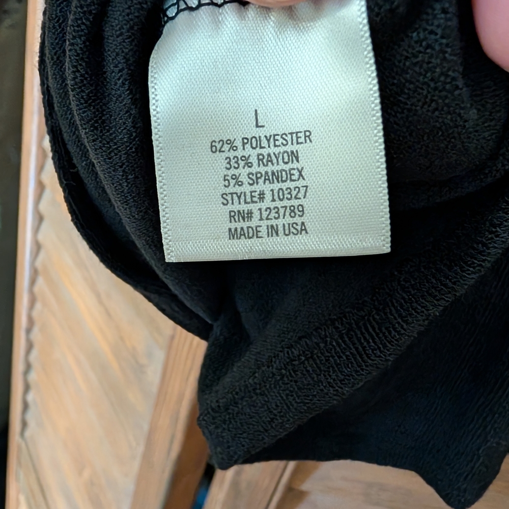 NWT Francesca's Black Front Knot Top - Picture 4 of 8